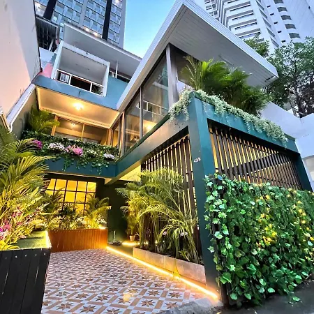 Ulima Coliving Hotel